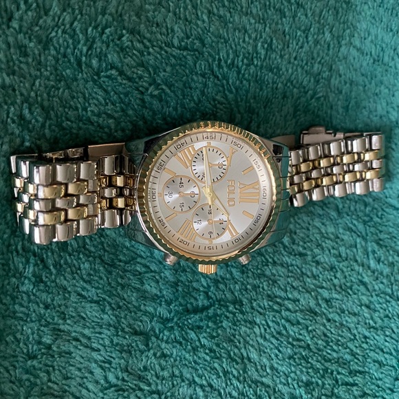 2 tone watch - Picture 2 of 4